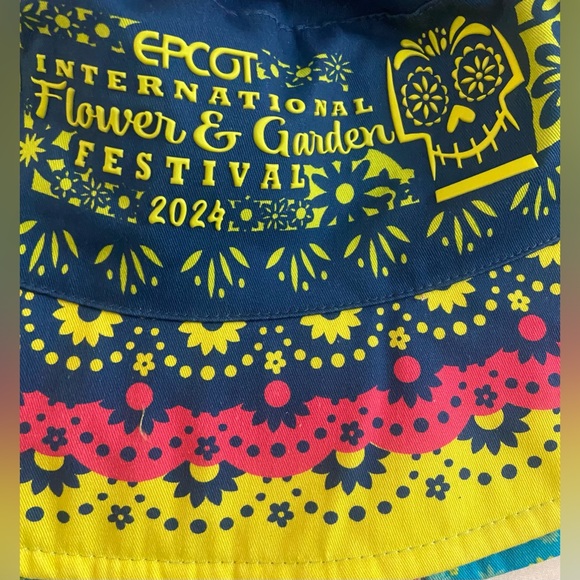 2024 Disney Parks Epcot Flower & Garden Festival Coco Reversible Bucket Hat NWT - Picture 9 of 9